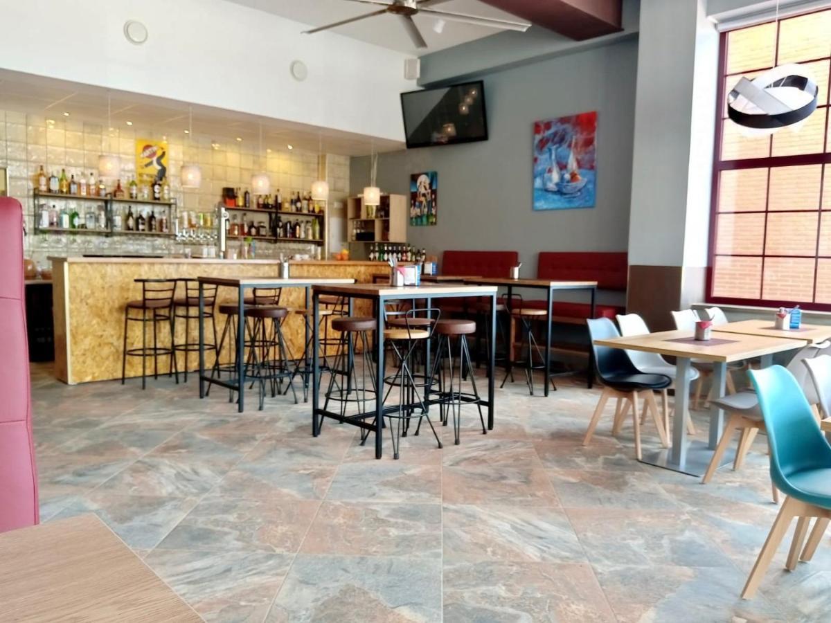Manilva Playa Apartment Bagian luar foto