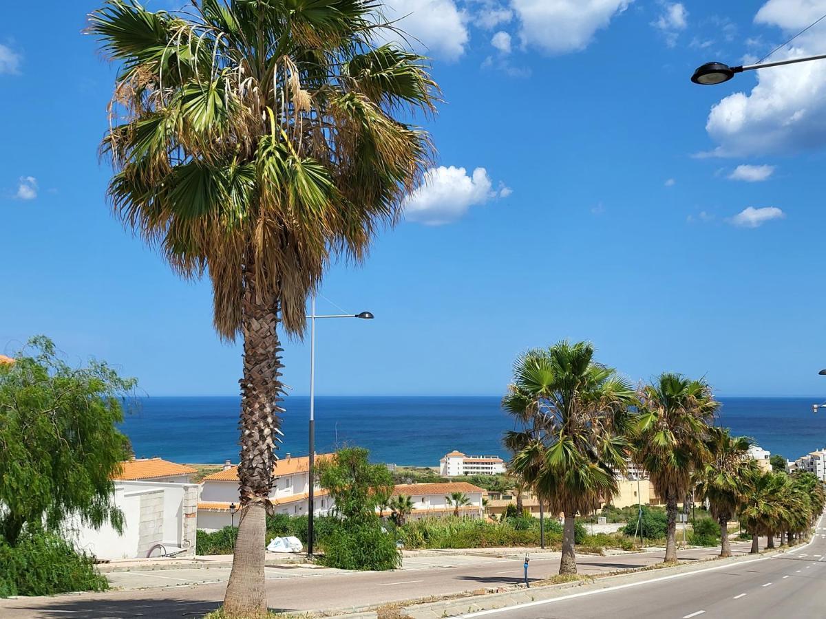 Manilva Playa Apartment Bagian luar foto