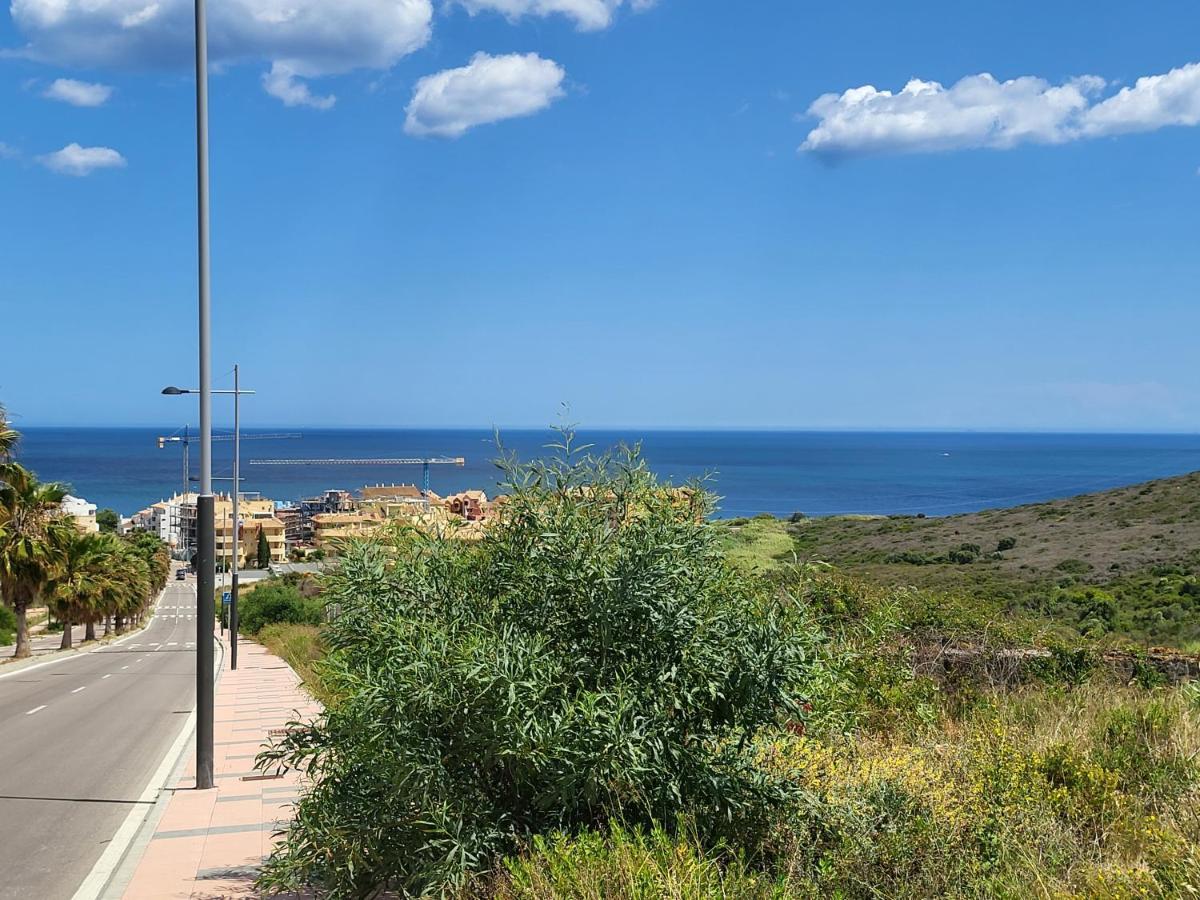 Manilva Playa Apartment Bagian luar foto