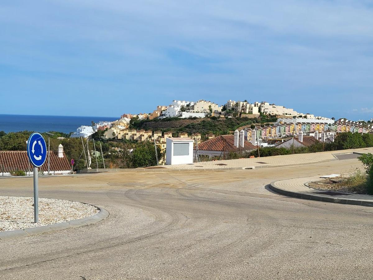 Manilva Playa Apartment Bagian luar foto