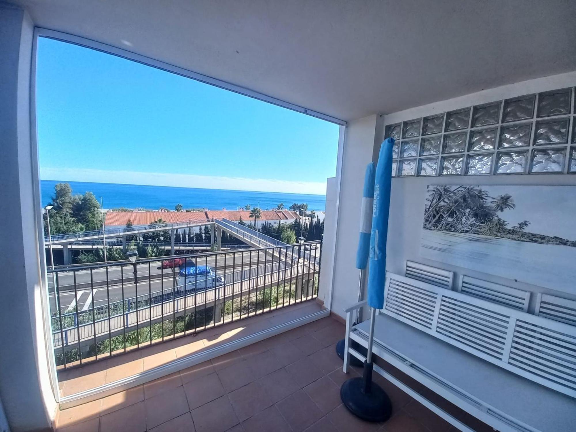 Manilva Playa Apartment Bagian luar foto