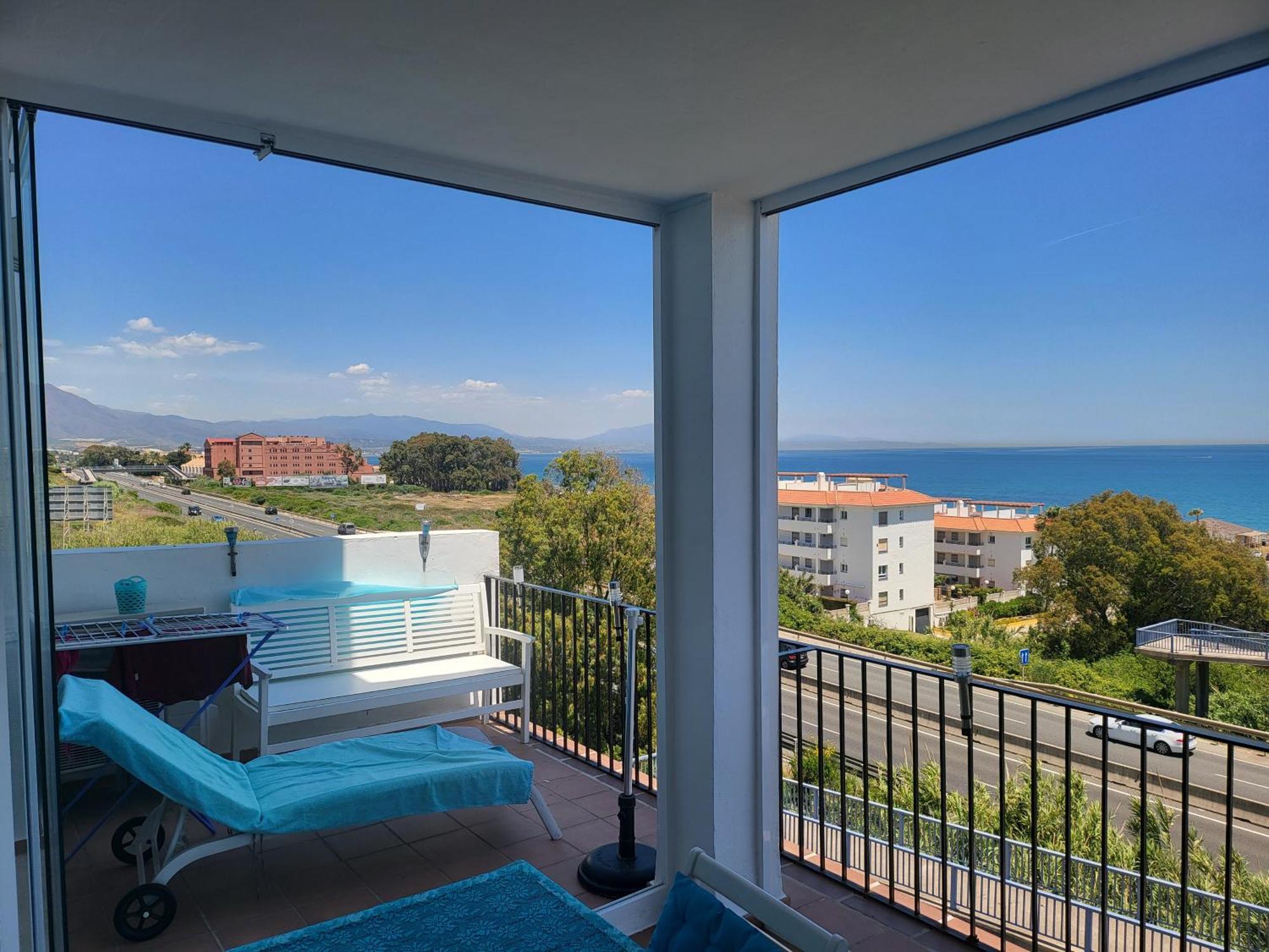 Manilva Playa Apartment Bagian luar foto