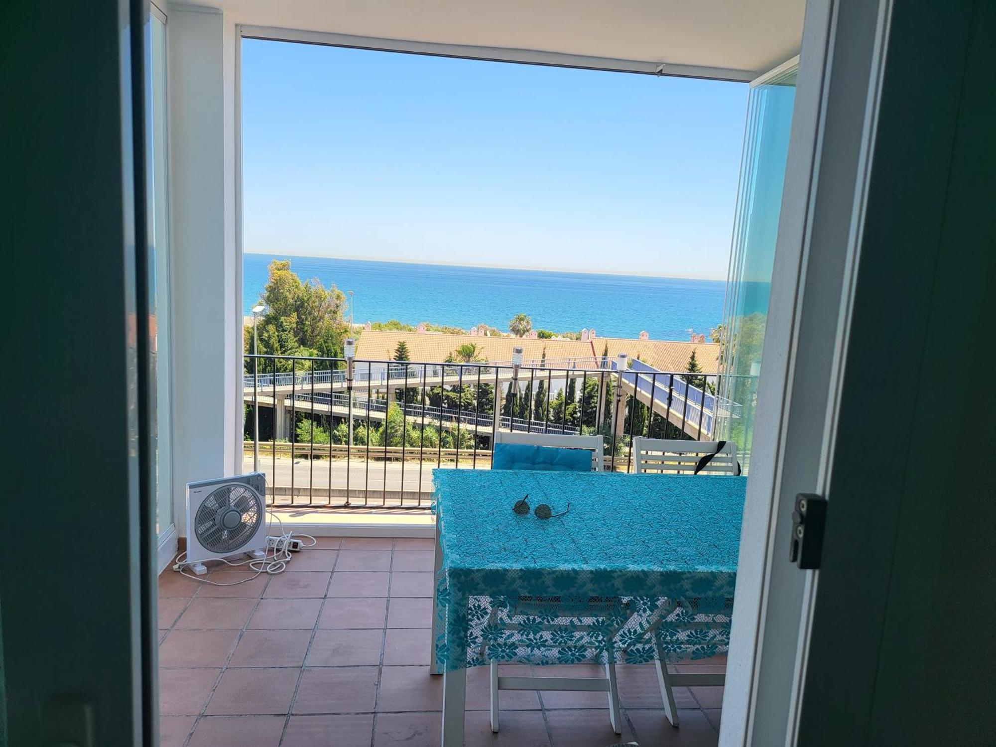Manilva Playa Apartment Bagian luar foto