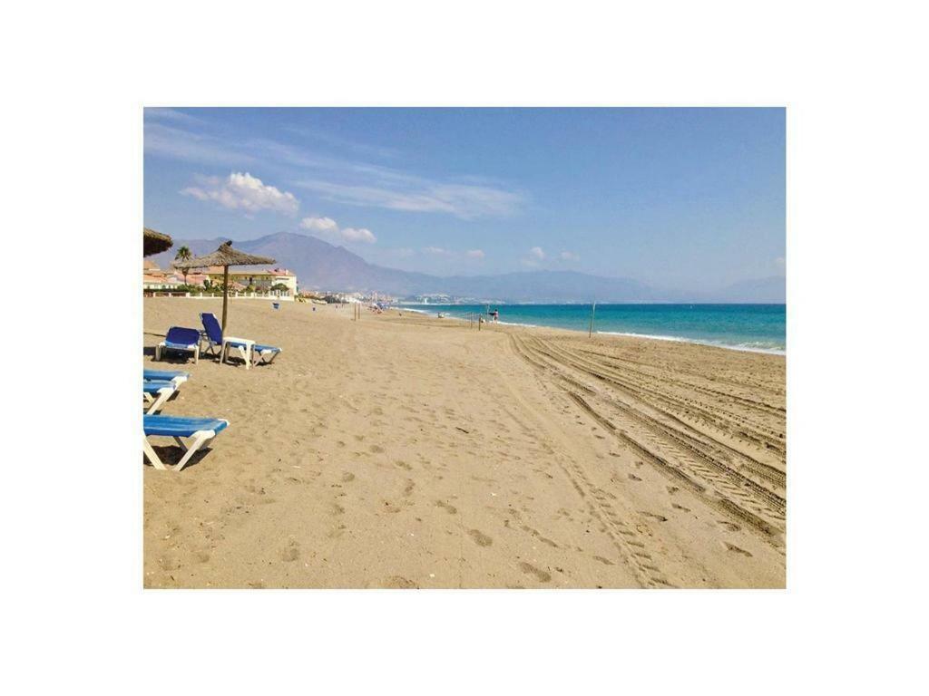 Manilva Playa Apartment Bagian luar foto