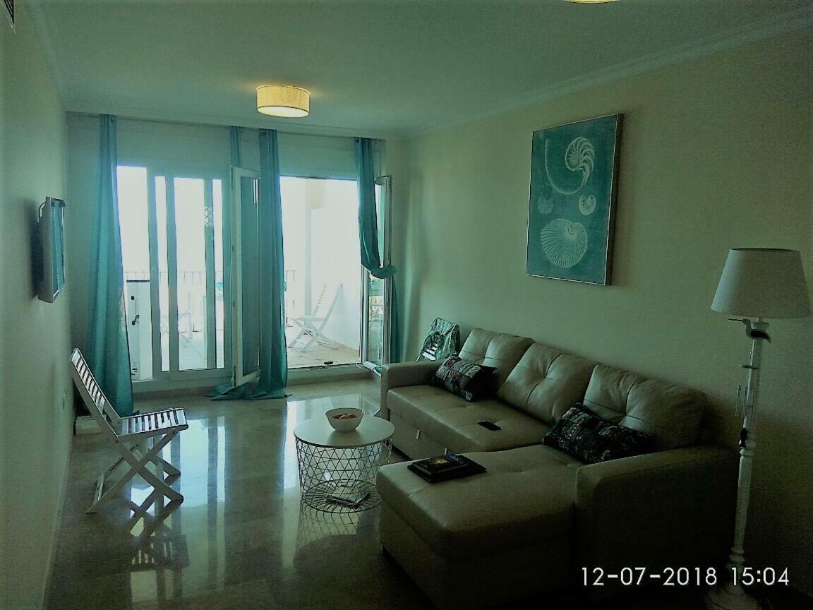 Manilva Playa Apartment Bagian luar foto