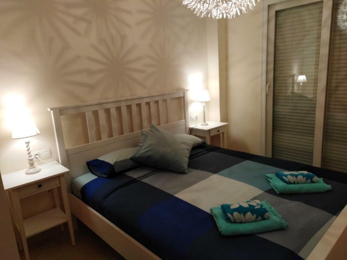 Manilva Playa Apartment Bagian luar foto